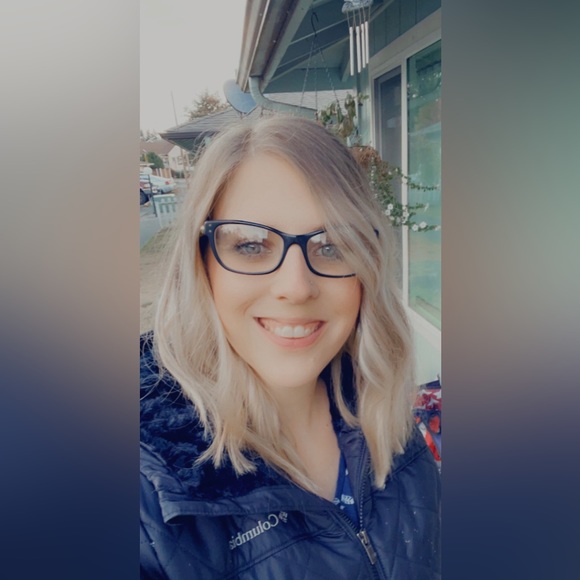 LIVE Show Listing~ Like this flyer to be notified when I go live - Picture 4 of 13